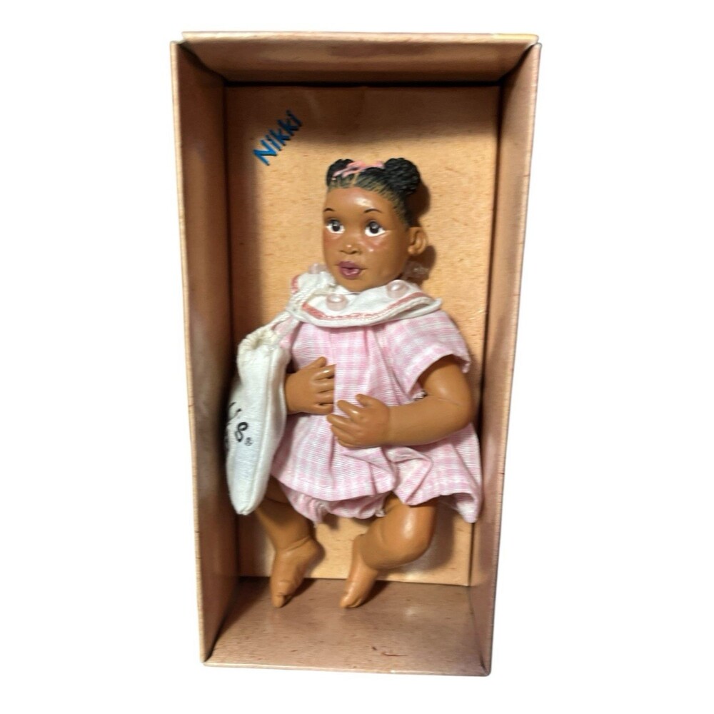 Vintage Daddy's Babies Baby Girl Doll N is for Nikki 1999 5"